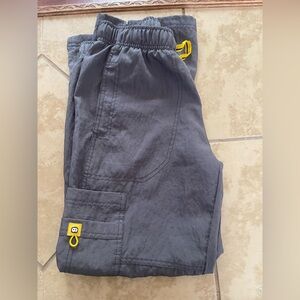 Scrub Bottoms Size: Small Petite